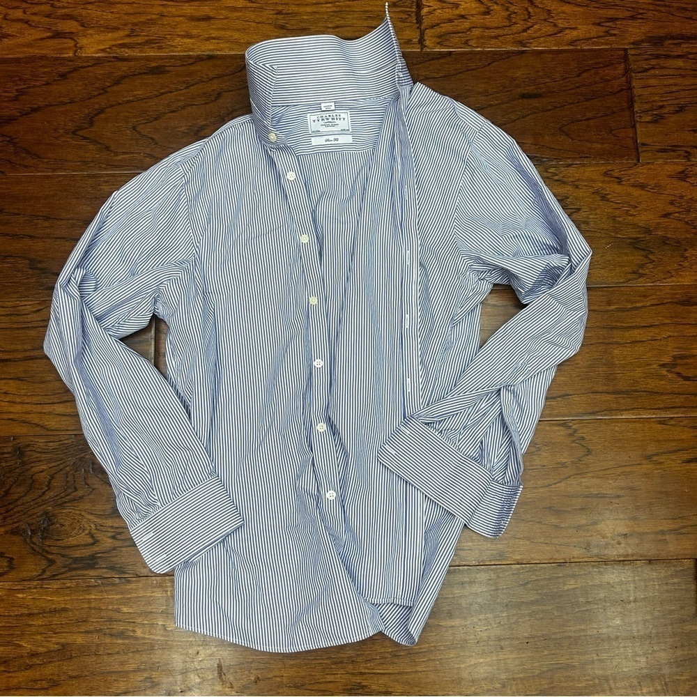 Charles tyrwhitt slim fit striped button down shirt